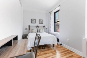 Lovely 2-bedroom Renovated midtown West
